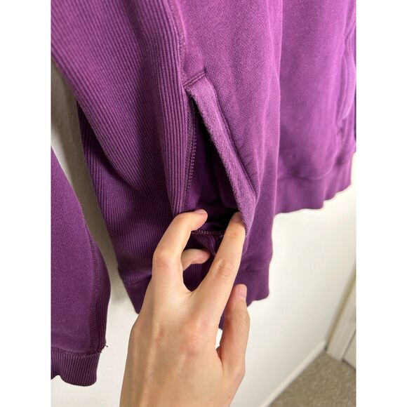 Duluth Trading Sweatshirt Women's M Purple Zip Pocket‎ Heavyweight CrewNeck - Picture 4 of 10